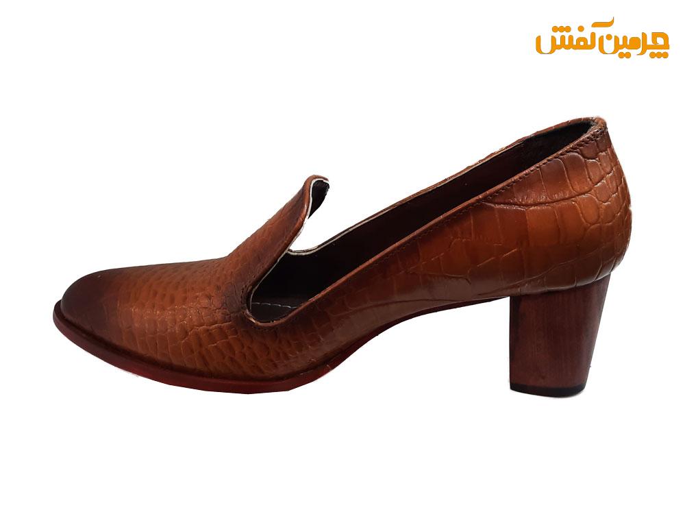 کفش تمام چرم زنانه رسمی و اداری پاشنه 5 سانت کد 21797
